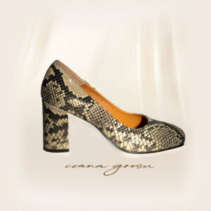 Marilou Court Shoes Black with White