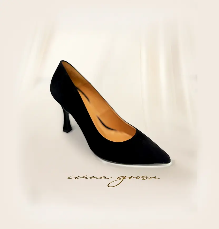 The Velvet Noir Pump
